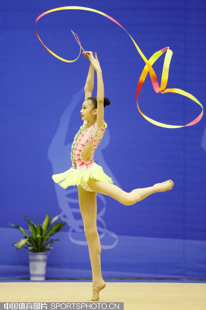 才年轻球员 才年轻球员